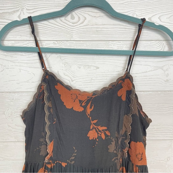 UO Urban Outfitters Hanna Mini Dress Size XS Floral - Picture 6 of 10